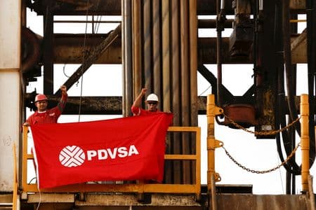 Recuperação na Faixa do Orinoco eleva produção de petróleo da Venezuela a 1 mi de bpd, dizem fontes
