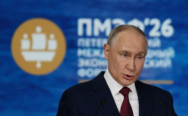 Putin diz que atualmente não vê motivos para se encontrar com Zelenskiy