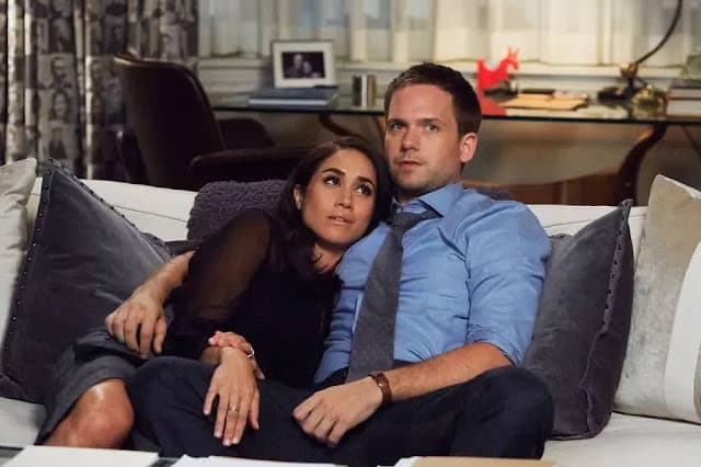 Patrick J. Adams revela que Meghan Markle revirava olhos para ele nos bastidores da série “Suits”