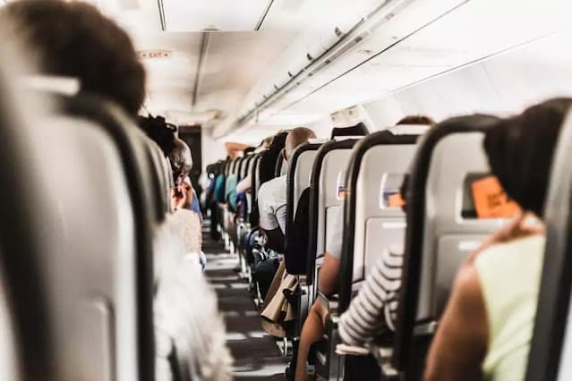 Empresas aéreas podem mudar você de poltrona? Posso recusar? Perguntas e respostas