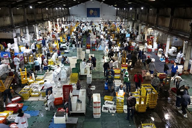 IBC-Br tem alta de 0,6% em março, acima do esperado, mostra BC