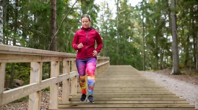 “Caminhada japonesa”, treino sem pesos: veja 10 dicas fitness para se mexer mais em 2026