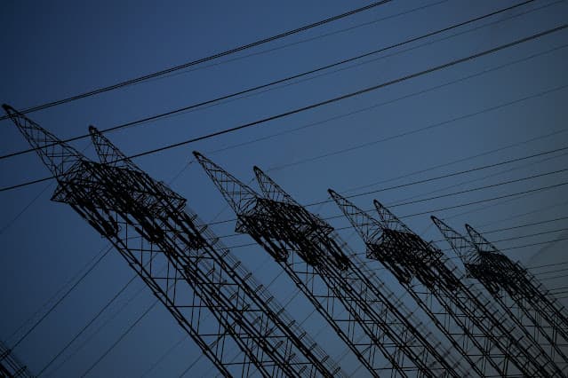 Preço de energia sobe com inclusão de usina em modelo e comercializadoras acionadas pela Aneel