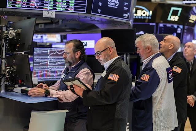 Wall St abre com pouca variação enquanto investidores avaliam dados de inflação e perspectivas de paz no Oriente Médio