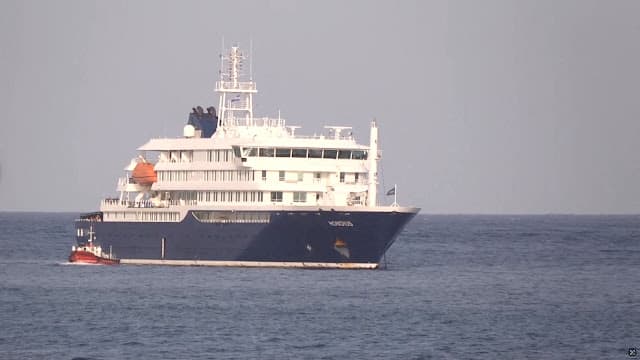 Passageiros de navio afetado por hantavírus oscilam entre o medo e o tédio