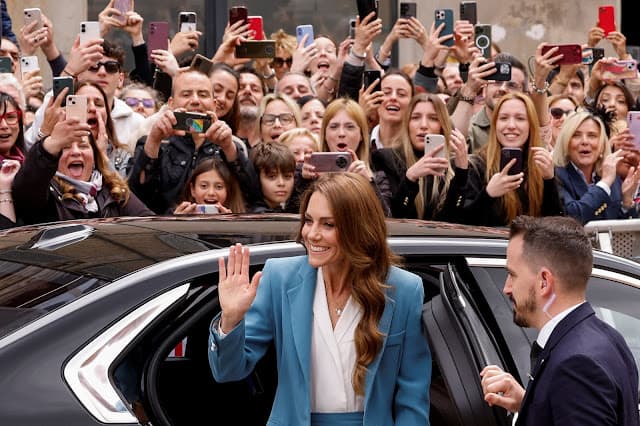 Itália recebe princesa Kate em primeira viagem ao exterior desde doença