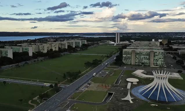 Governo federal define horário de expediente dos servidores públicos nos jogos da Seleção Brasileira na Copa do Mundo