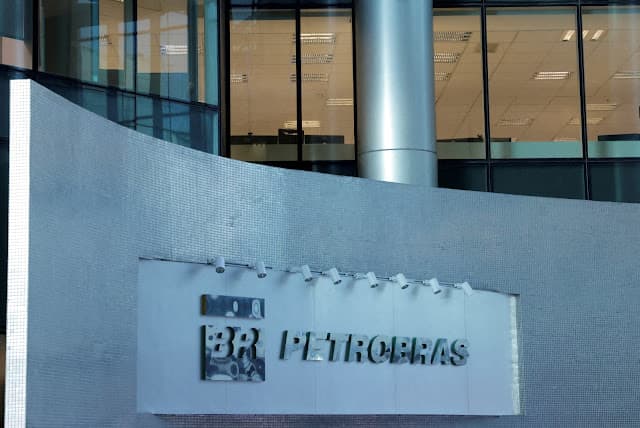 Petrobras compra fatia e será operadora de bloco offshore em São Tomé e Príncipe