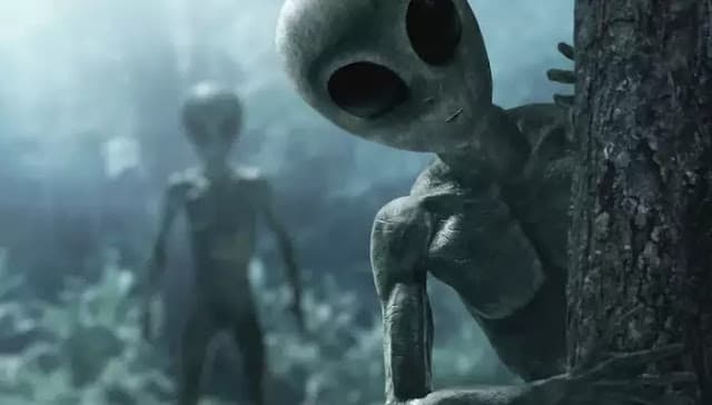 Ex-cientista da CIA afirma que EUA teriam conhecimento de ao menos quatro espécies alienígenas