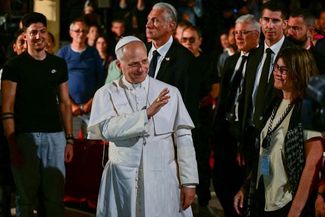 Papa Leão destaca situação dos presos em primeira visita papal a uma prisão espanhola