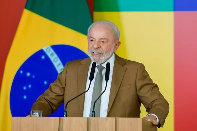 Lula critica a postura do Conselho de Segurança da ONU em relação à guerra no Irã