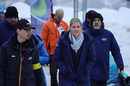 COI diz estar aberto a revisão das diretrizes de expressão, mas que atletas endossam regras atuais